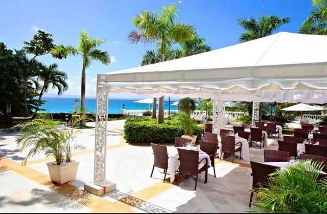 Luxury Bahia Principe Cayo Levantado Samana restaurant
